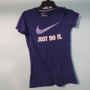 Nike Slim Fit T-Shirt